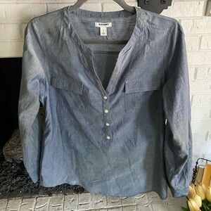 Old Navy Blue Chambray Henley Pullover